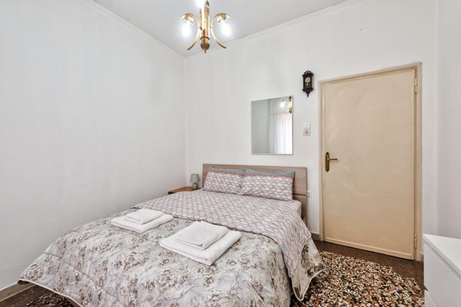 Santa Marina Venice Apartment Mestre Eksteriør billede