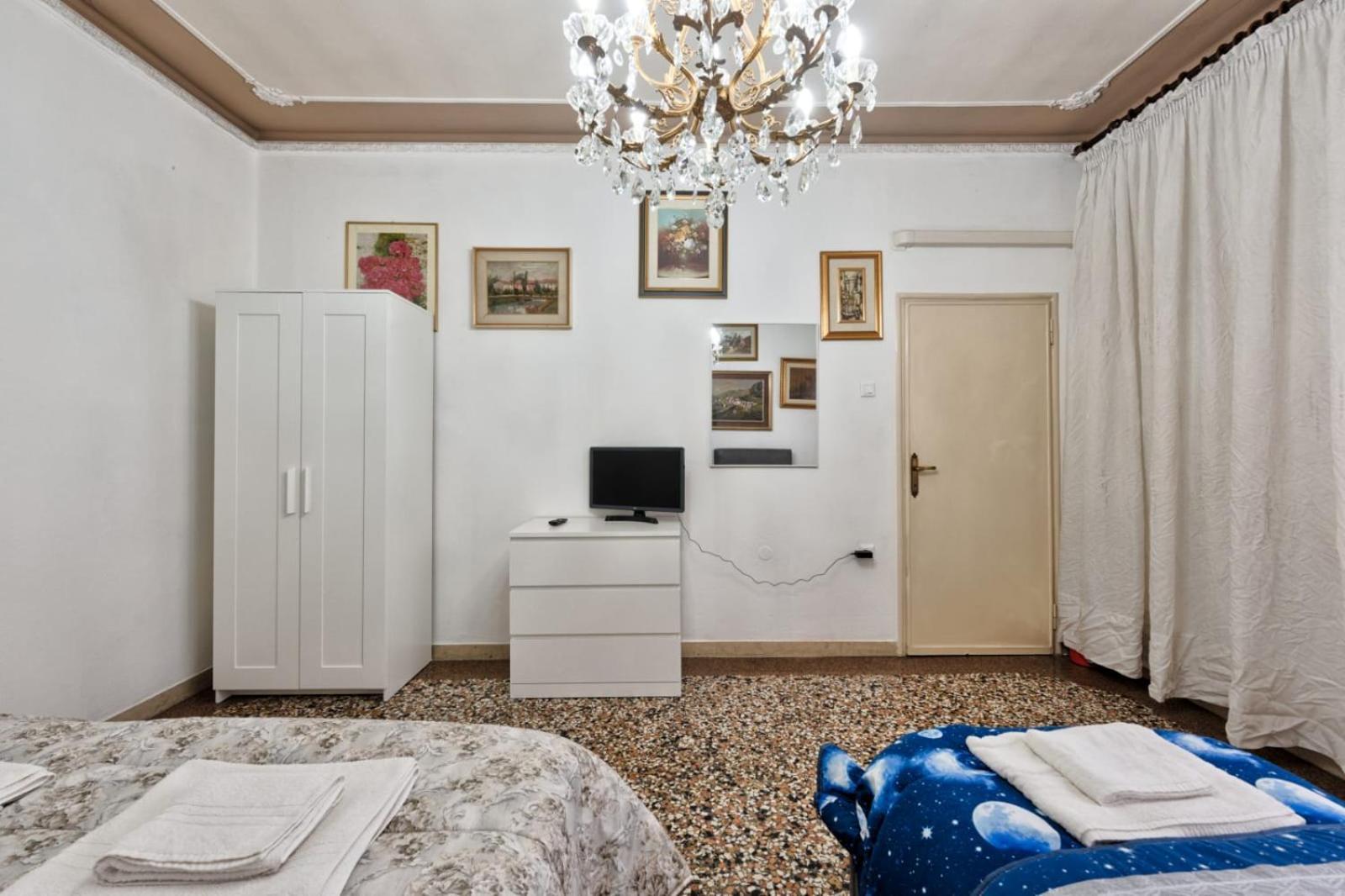 Santa Marina Venice Apartment Mestre Eksteriør billede